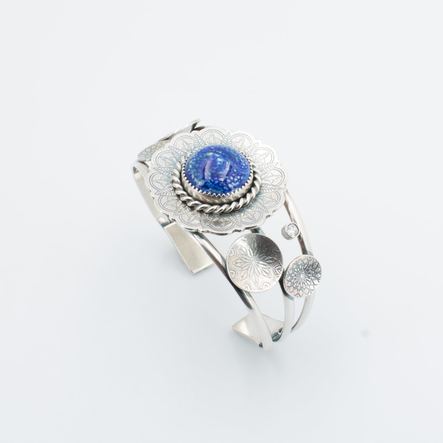 Dutch Blue Elegant Bracelet