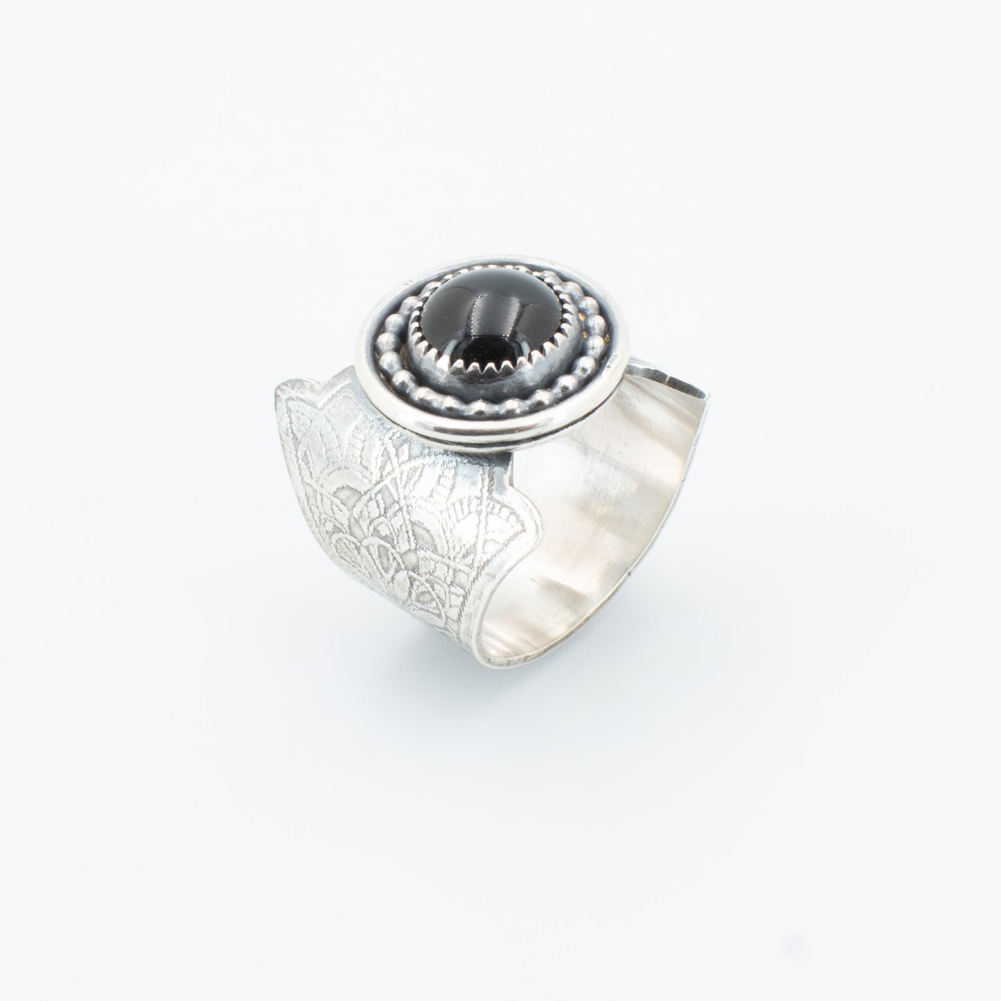 Black Lace Saddle Ring