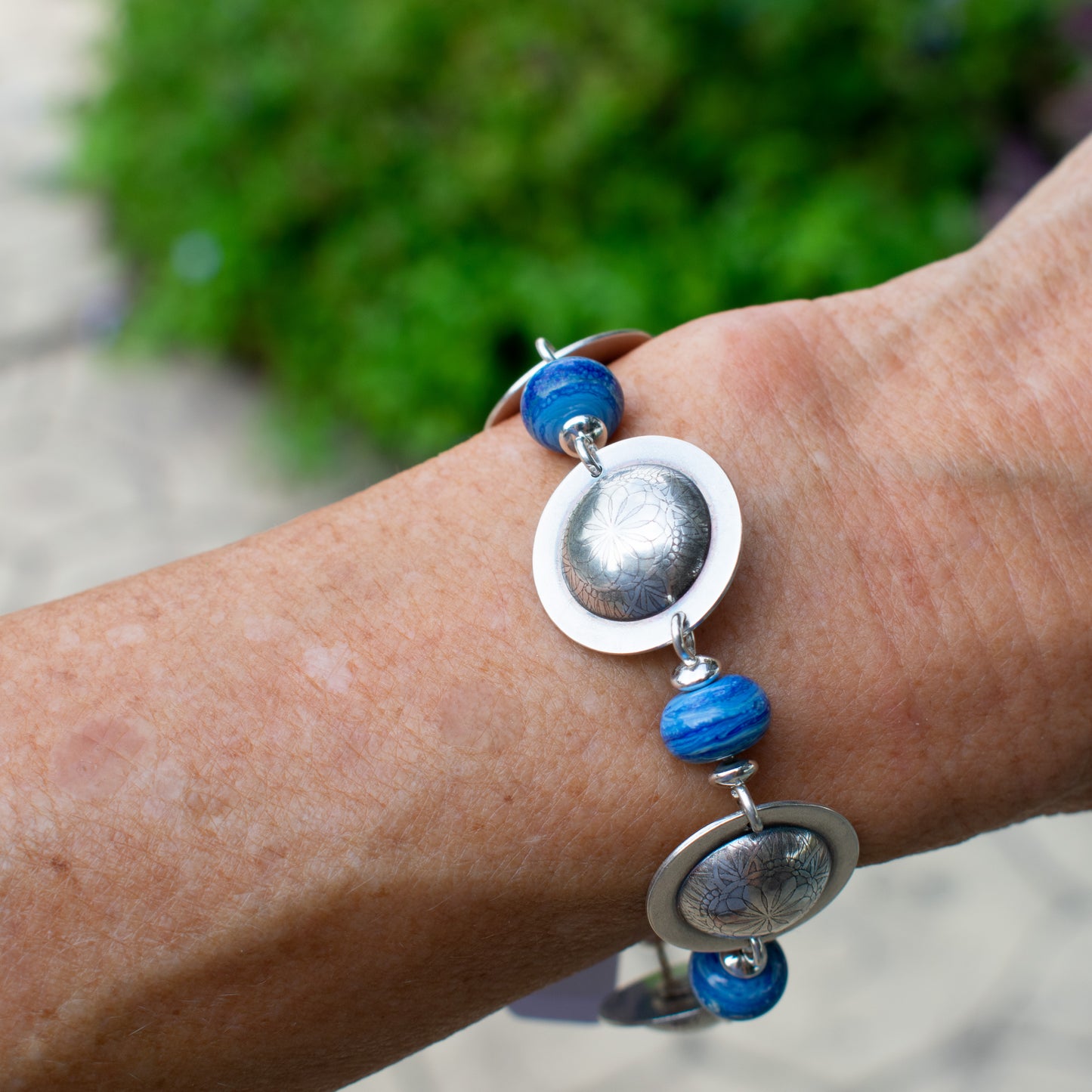 Dutch Blue Puff Beaded Bracelet