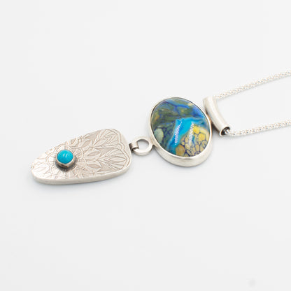 Sky Blue and Shard Oval Necklace